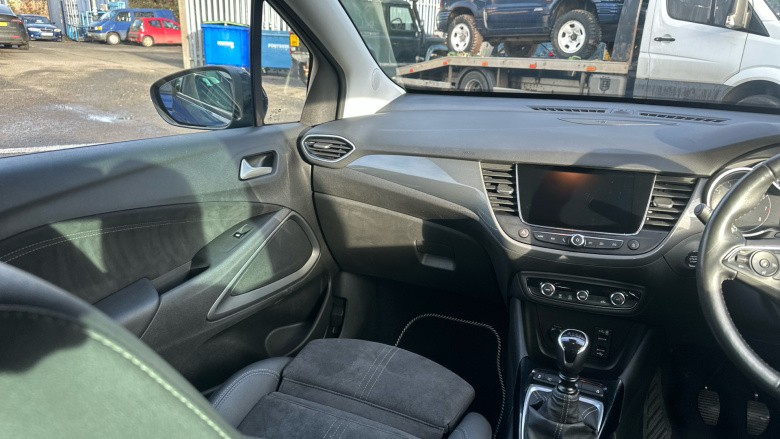 Vauxhall Crossland 1.2 Turbo Ultimate 5dr Petrol Hatchback